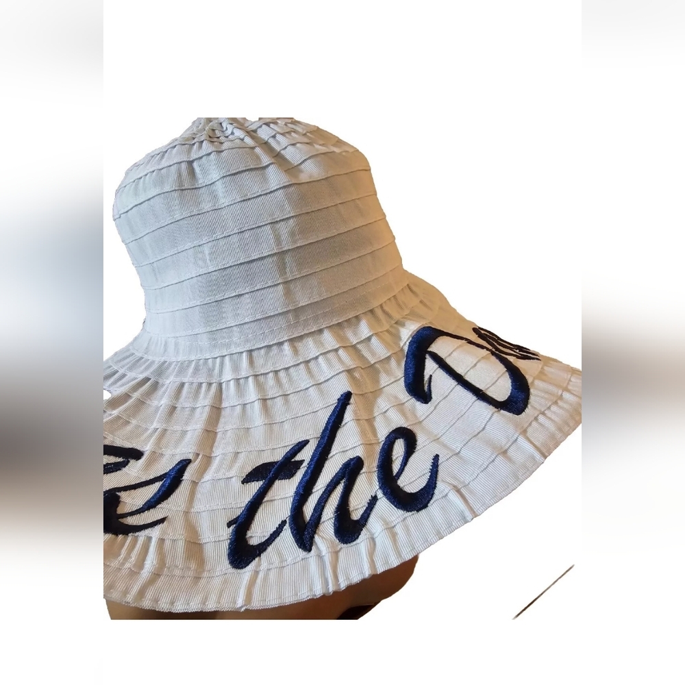 Seas the Day Sun Beach Hat  Sz OS. Wide Brim Floppy Beach White Navy Nautical - Picture 6 of 13